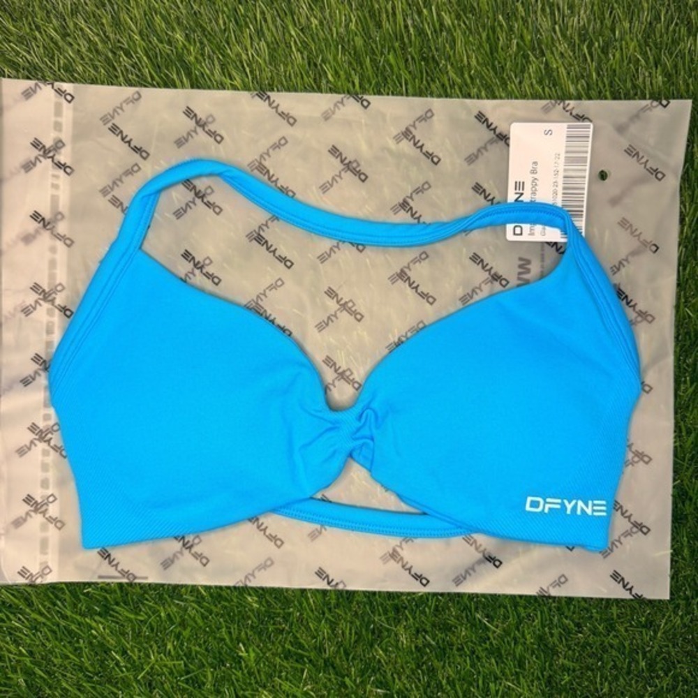Dfyne impact strappy bra glacier blue small